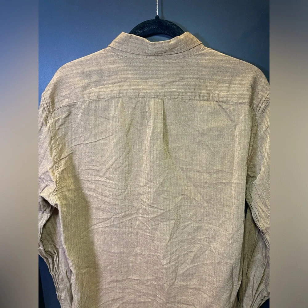 J. Crew Men's Casual Brown Button Down Shirt‎